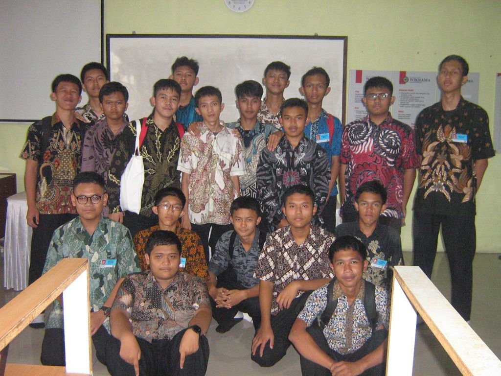 Hari batik